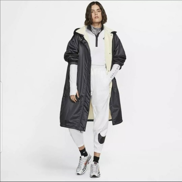 Nike Long Jacket, NWT - Picture 3 of 11